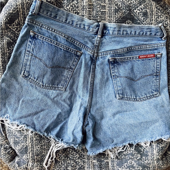 Vintage Guess denim shorts - Picture 2 of 2